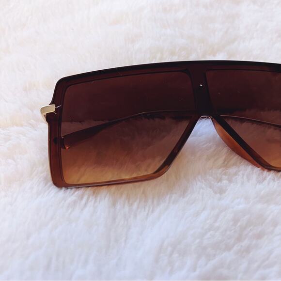 Ariel Brown Rectangle Full Frame Sunglasses - Picture 2 of 11